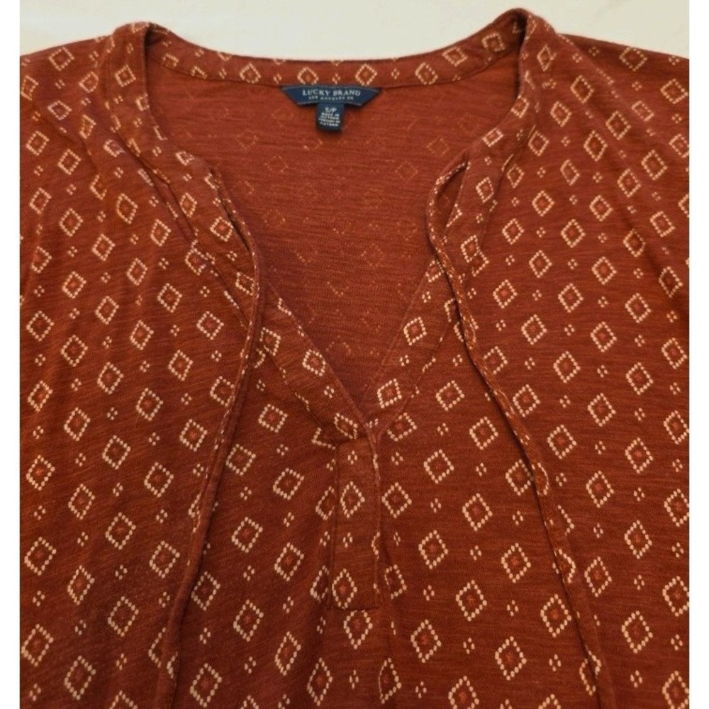 LUCKY BRAND Diamond Print Tie Front Long Sleeve Loose Fit Top Rust Size Small - Picture 2 of 6